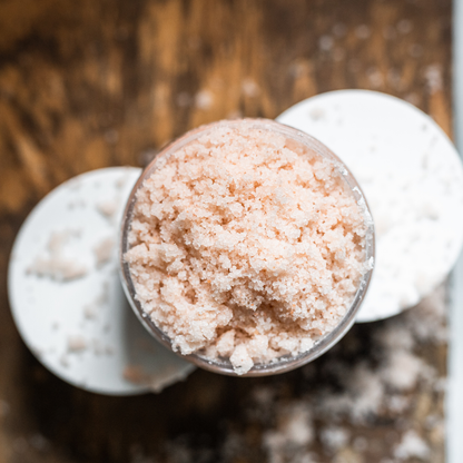 Thistle Farms: Exfoliating Grapefruit Jasmine Body Scrub